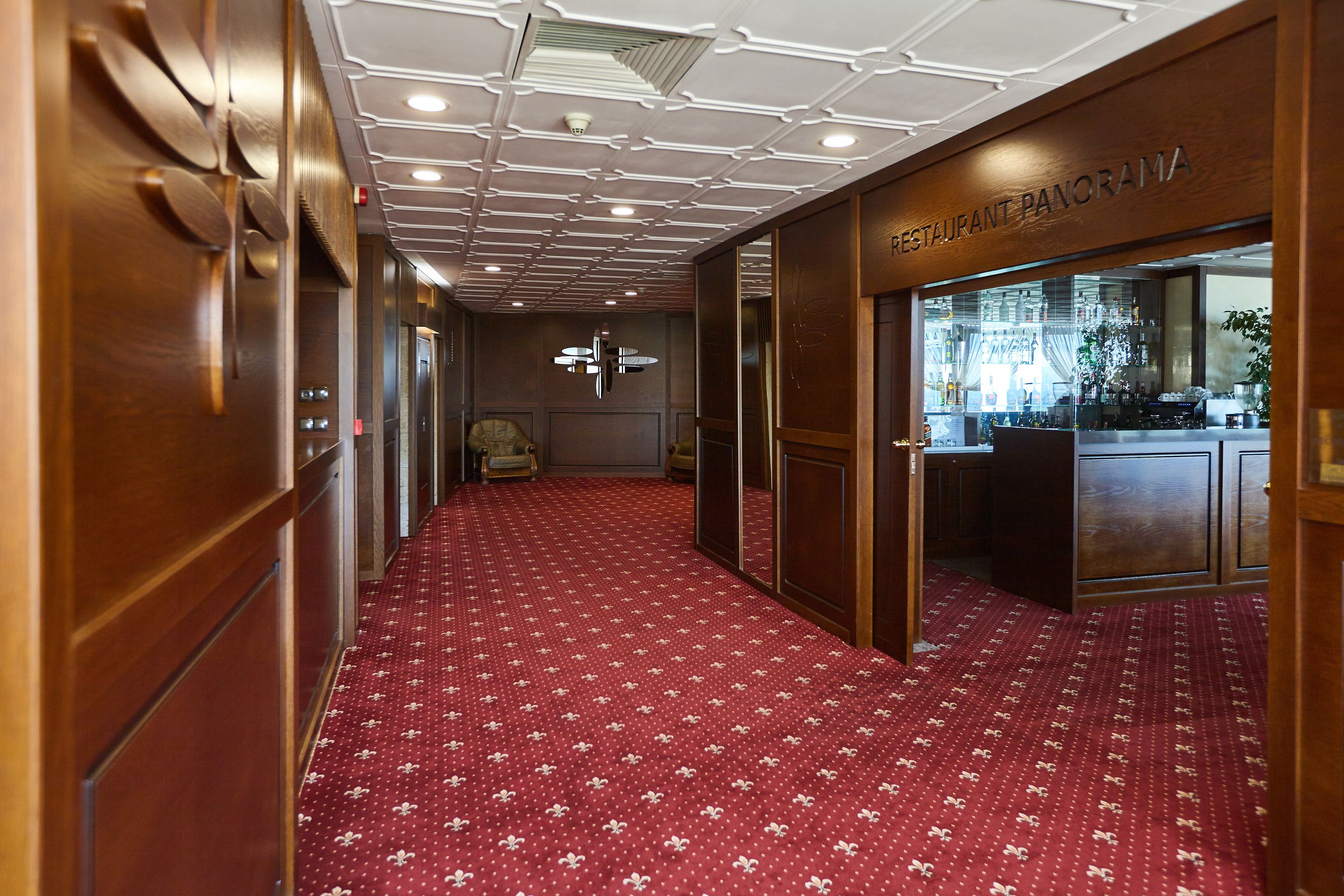 breakfast, lunch and dinner served