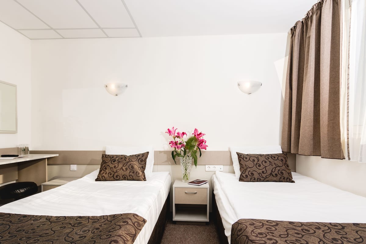 minibar, desk, free wifi, bed sheets