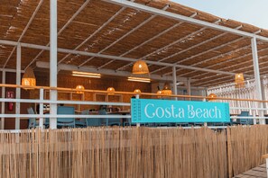 Plage privée, canoë