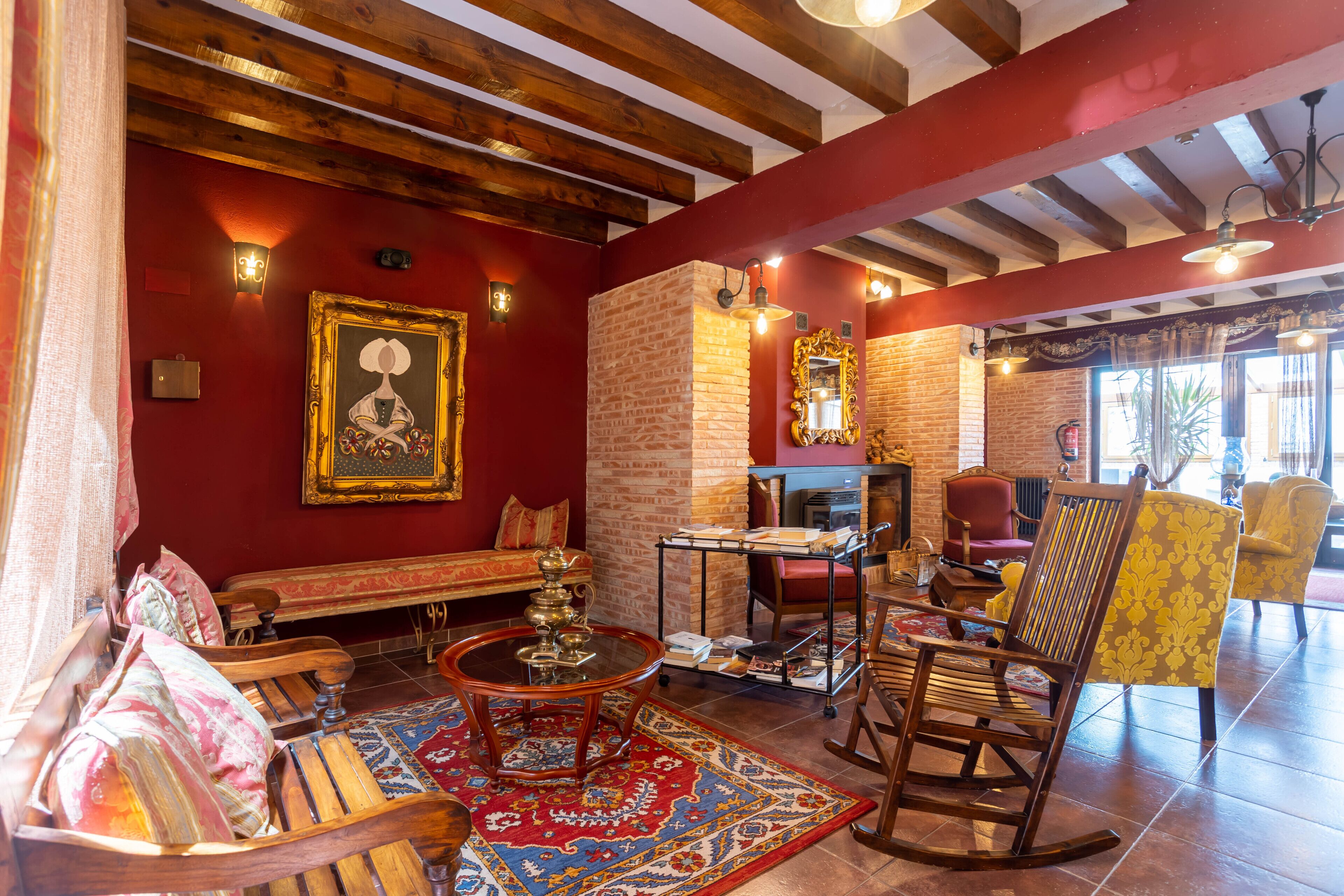 double room | living area | flat-screen tv