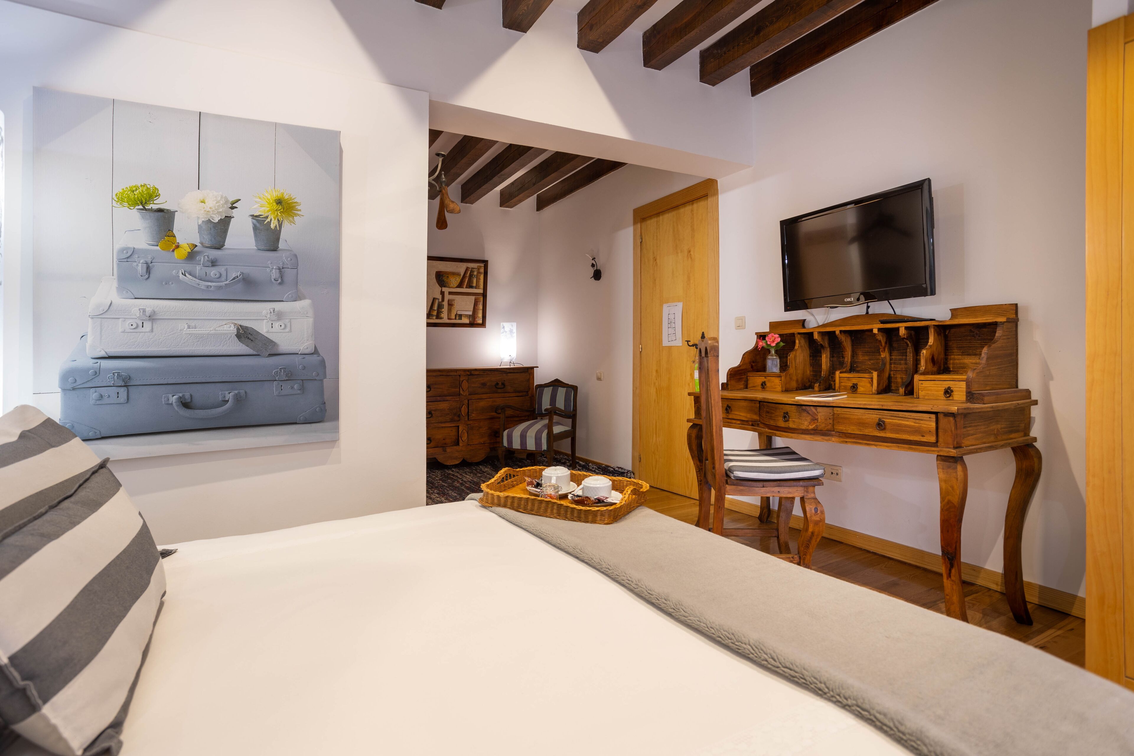 double room | minibar, desk, blackout curtains, free wifi