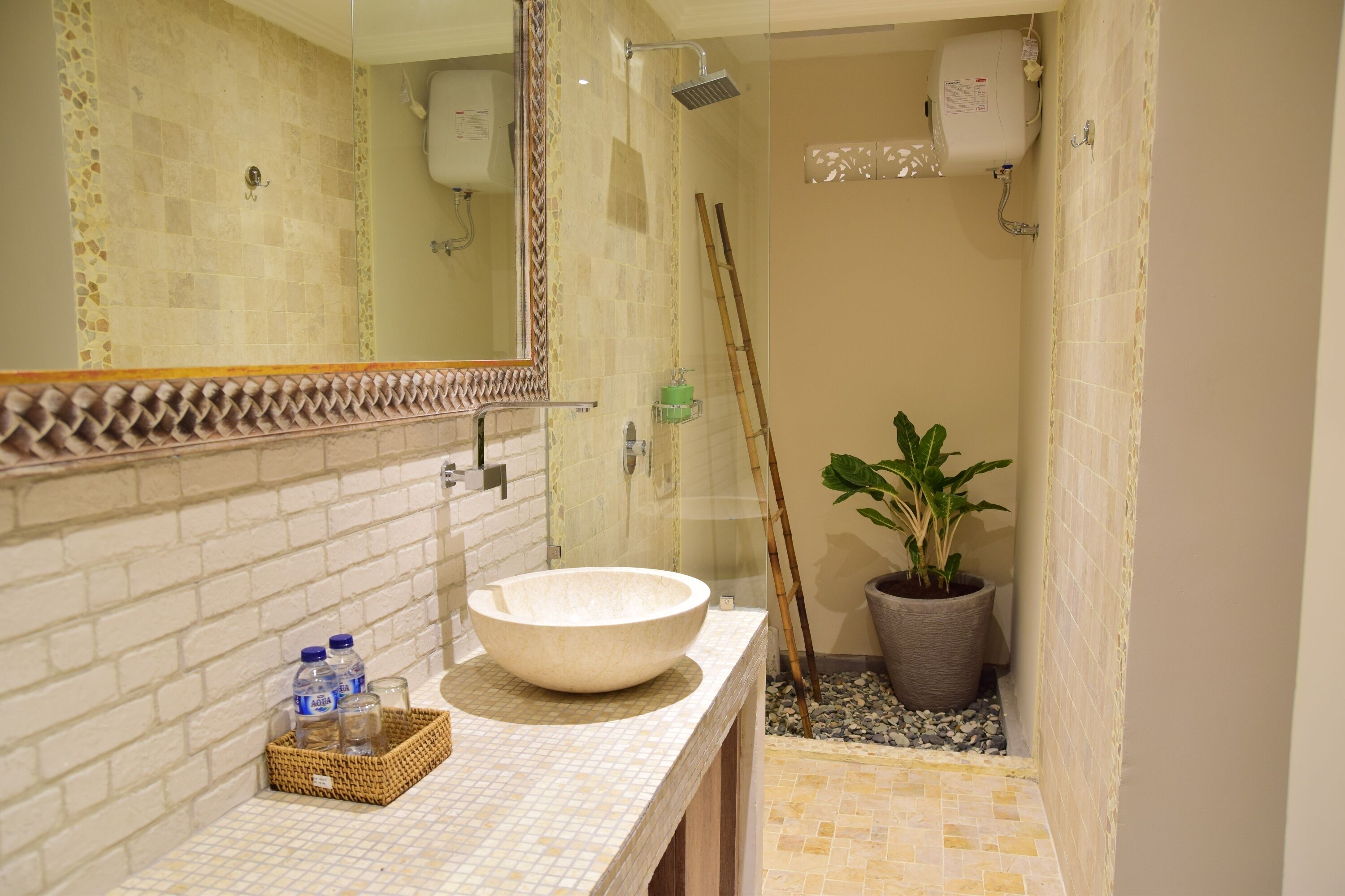 Deluxe Villa, 1 Bedroom, Private Pool, Pool View | Bathroom
