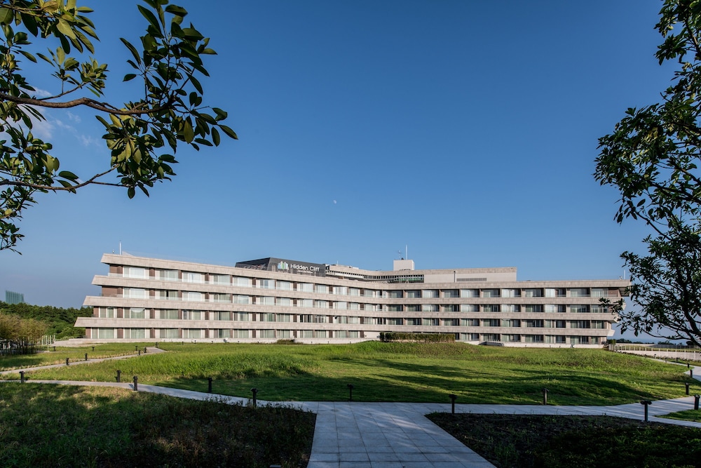 Hidden Cliff Hotel & Nature by null