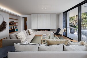 Cobertura luxo | Cofres nos quartos, quartos à prova de som