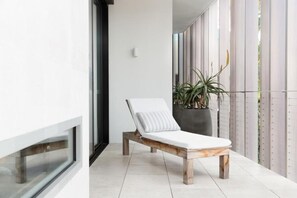 Pavilion Penthouse | Terrace/patio - Bannisters Pavilion Mollymook (Mollymook Beach)