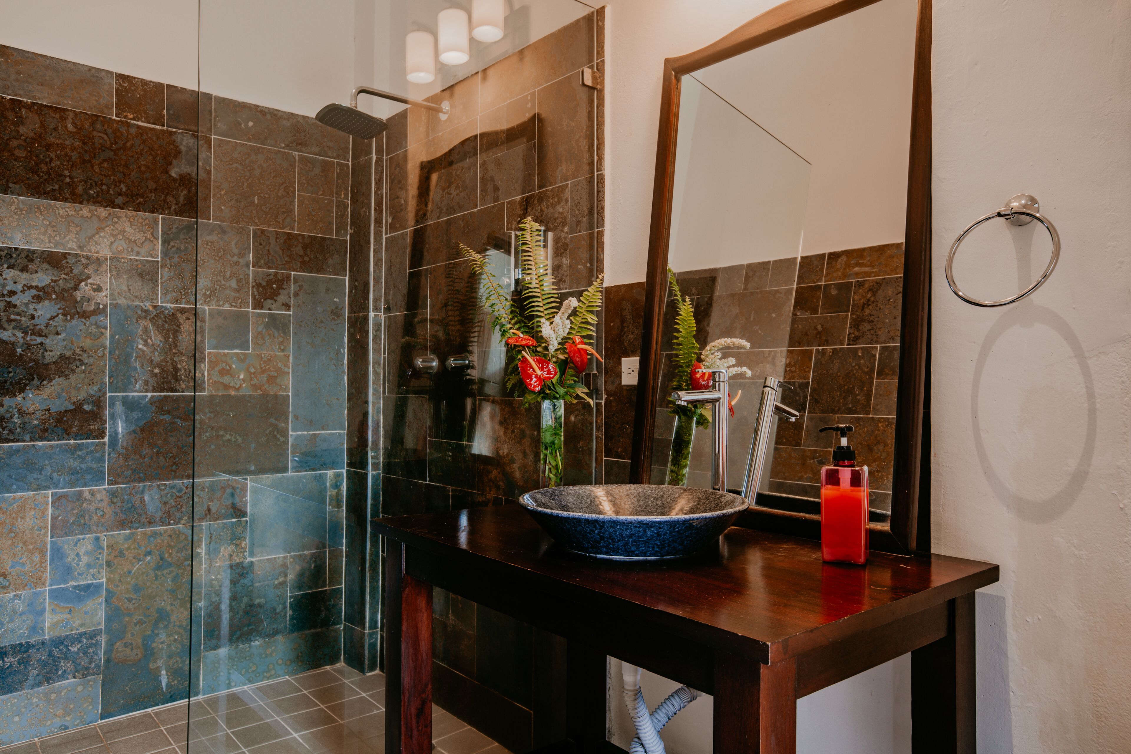 deluxe double room, 1 queen bed | bathroom | shower, free toiletries, hair dryer, towels