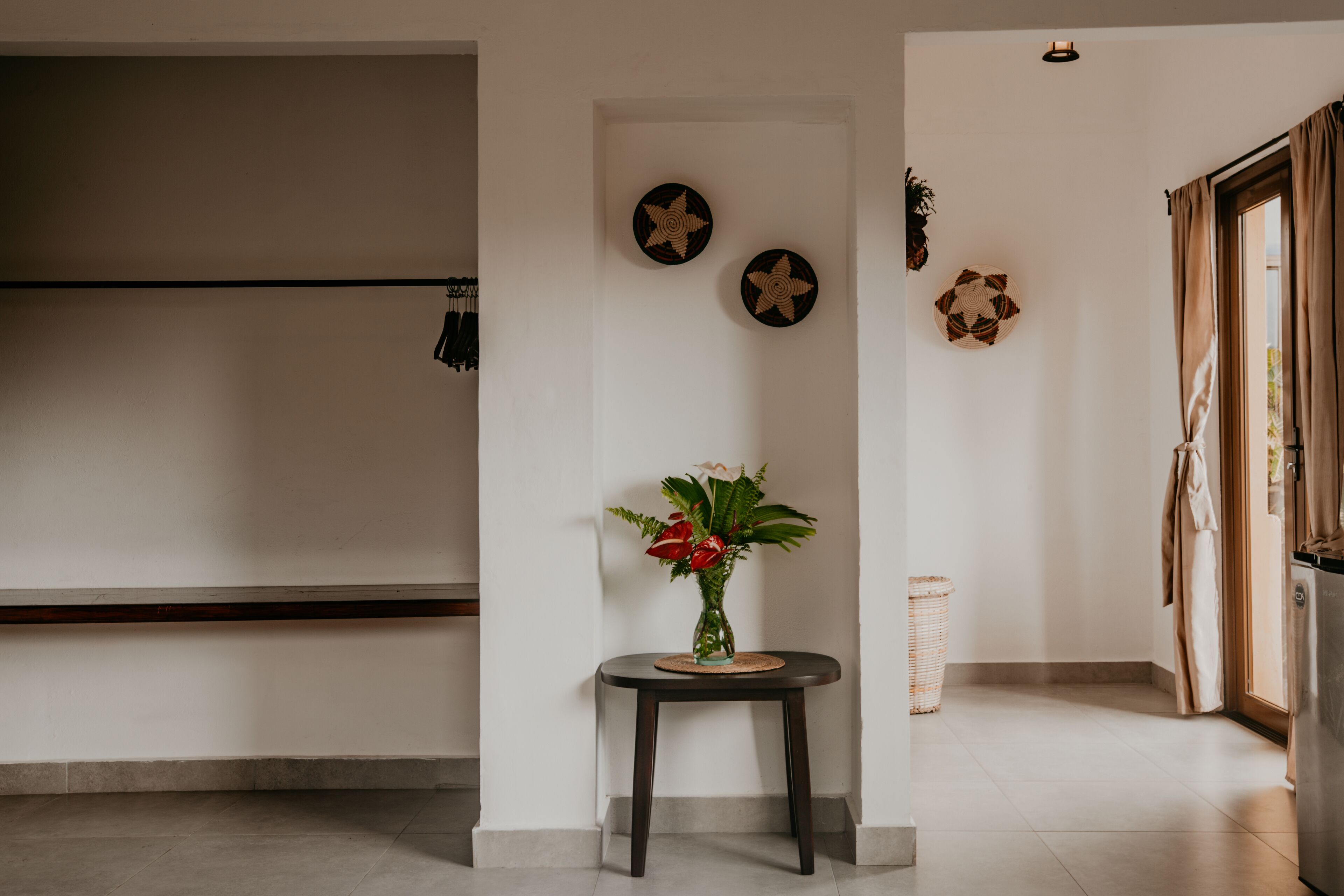 deluxe double room, 1 queen bed | 1 bedroom, premium bedding, in-room safe, iron/ironing board