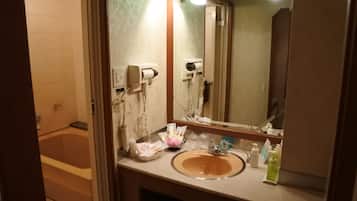 Standard Double Room, River View | Bathroom | Separate tub and shower, deep soaking tub, free toiletries, hair dryer