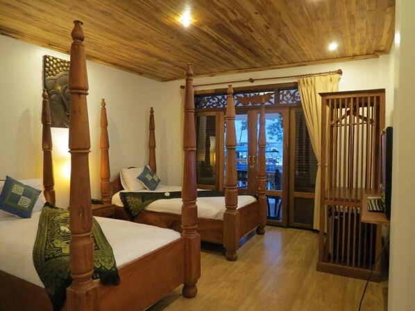 In-room safe, free WiFi - Luangprabang River Lodge 2 (Luang Prabang)