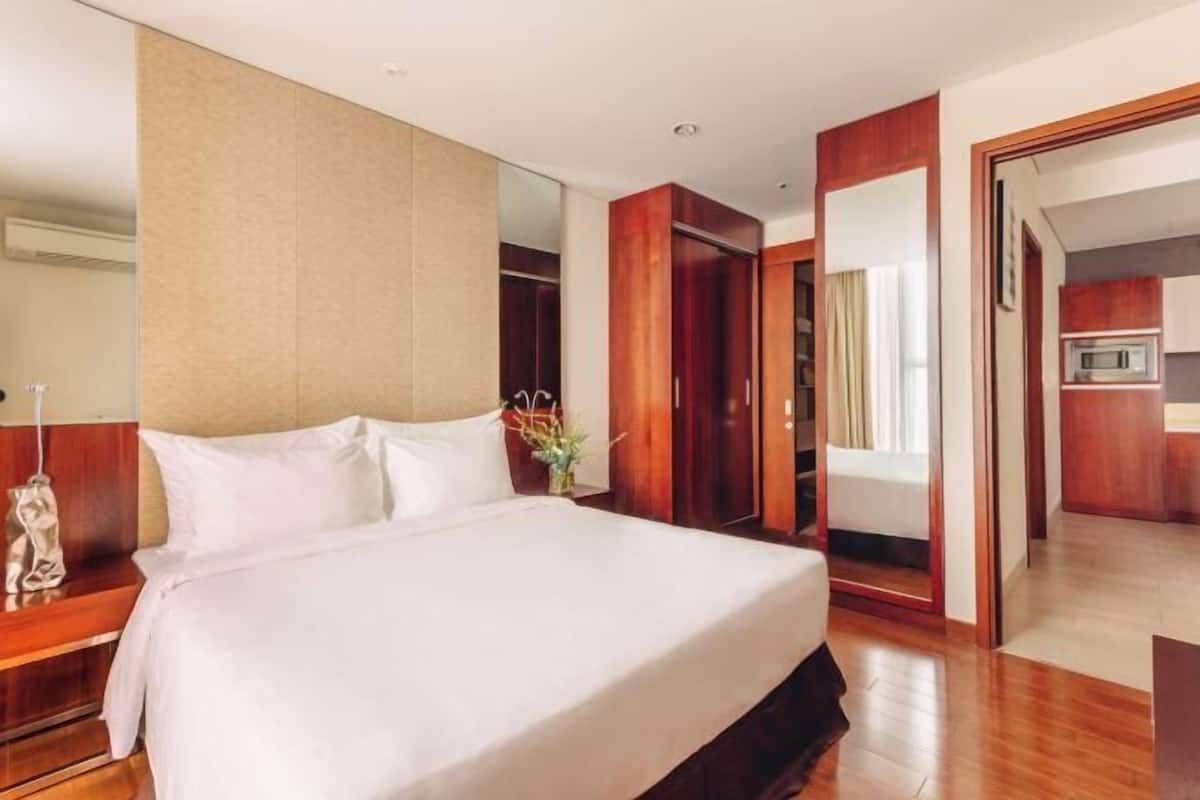 1 bedroom, in-room safe, blackout curtains, iron/ironing board