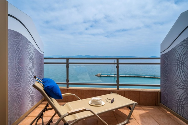 Beach/ocean view