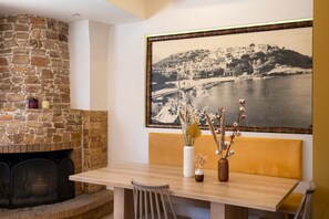 Petit déjeuner continental servi tous les jours en supplément