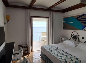 Minibar, free WiFi - Locanda del Capitano (Massa Lubrense (NA))