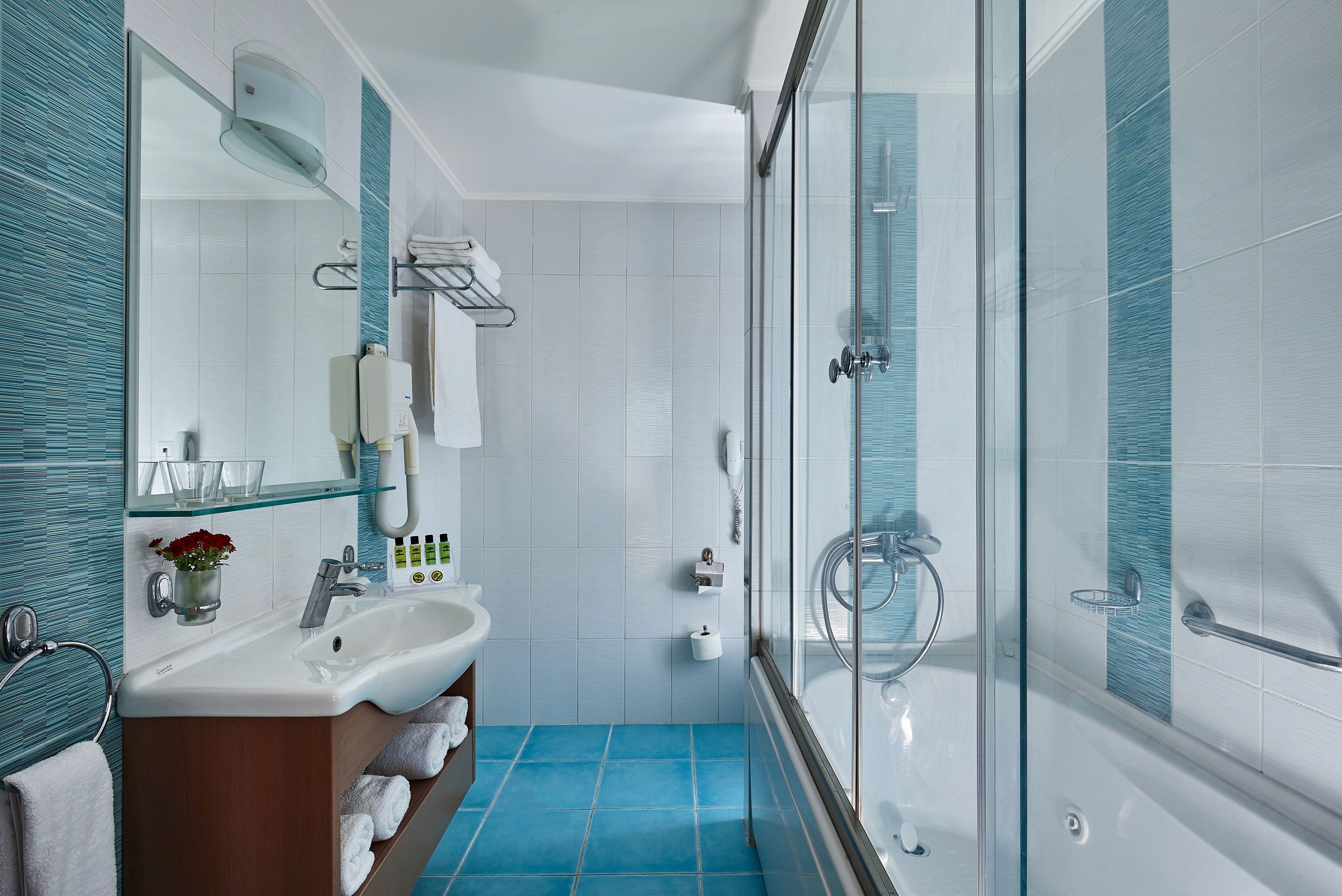 double or twin room | bathroom | deep-soaking bathtub, free toiletries, hair dryer, towels