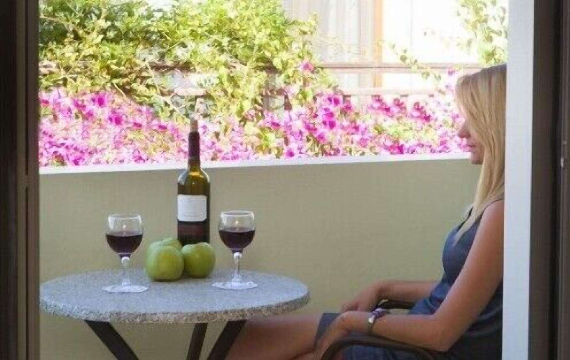 junior suite, pool view | in-room safe, soundproofing, free cots/infant beds, free wifi