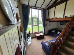 Cottage, Private Bathroom (The Granary) | Lounge