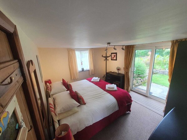 Cottage, Ensuite (The Dairy) | Interior