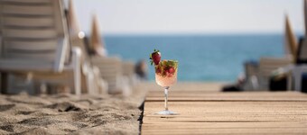 Elysee Beach Hotel