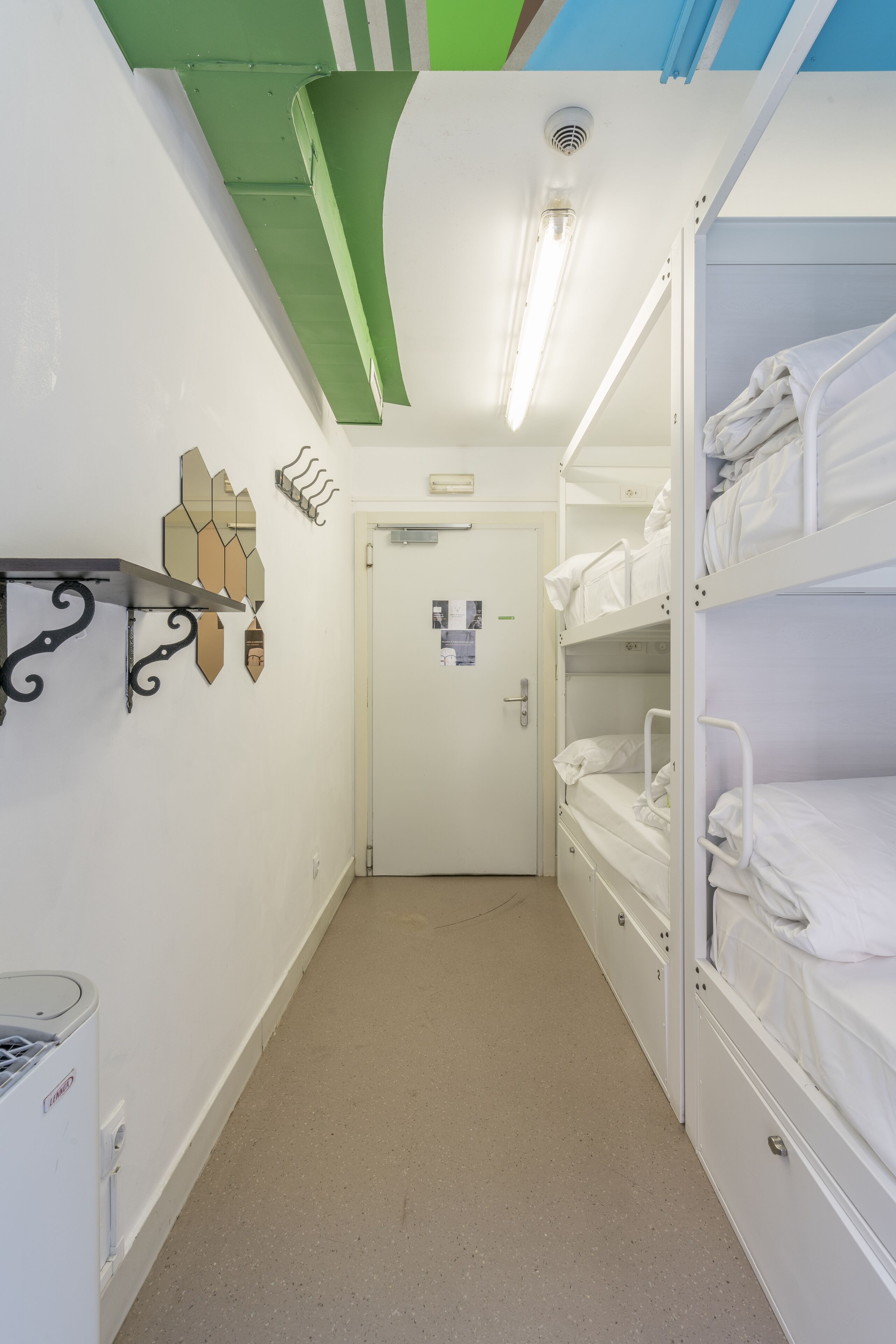 Cortines opaques i habitacions insonoritzades 
