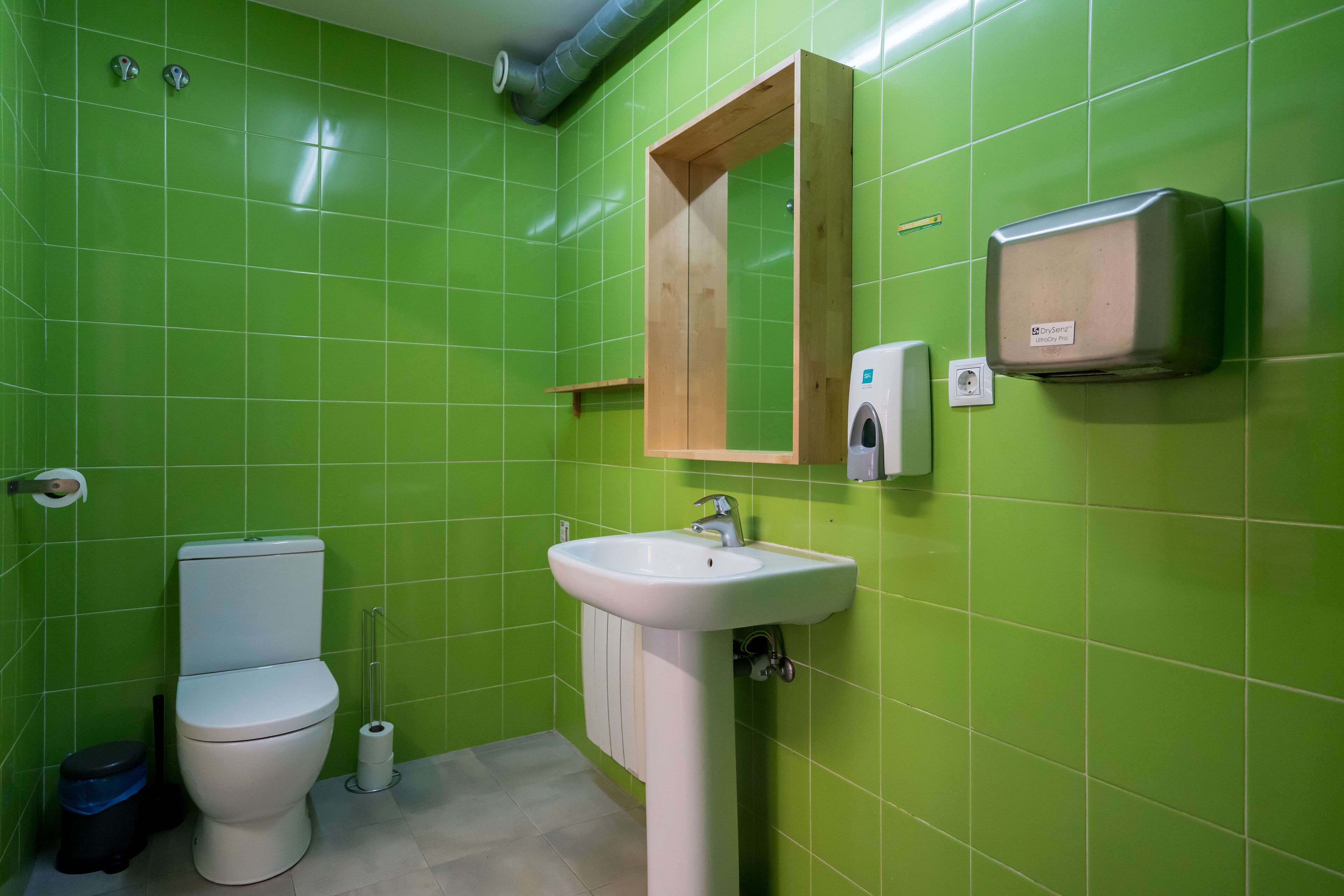 Photo - Ganbara Hostel - Self Check In