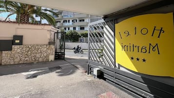 Parking gratuit