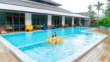 Deluxe-dobbeltværelse - ved pool | Udsigt fra værelset