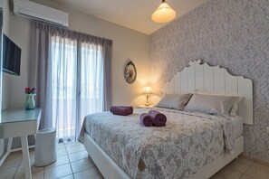 House, 4 Bedrooms, Private Pool | 4 bedrooms, premium bedding, down comforters, in-room safe