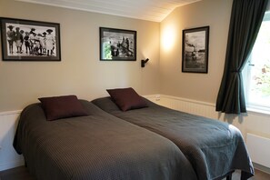 Cottage (Marholm) | 3 bedrooms, desk, blackout drapes, free WiFi - Marholmen Stugor (Norrtälje)