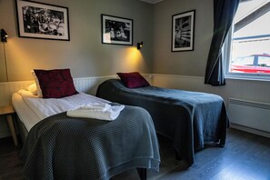 Cottage (Marholm) | 3 bedrooms, desk, blackout curtains, free WiFi