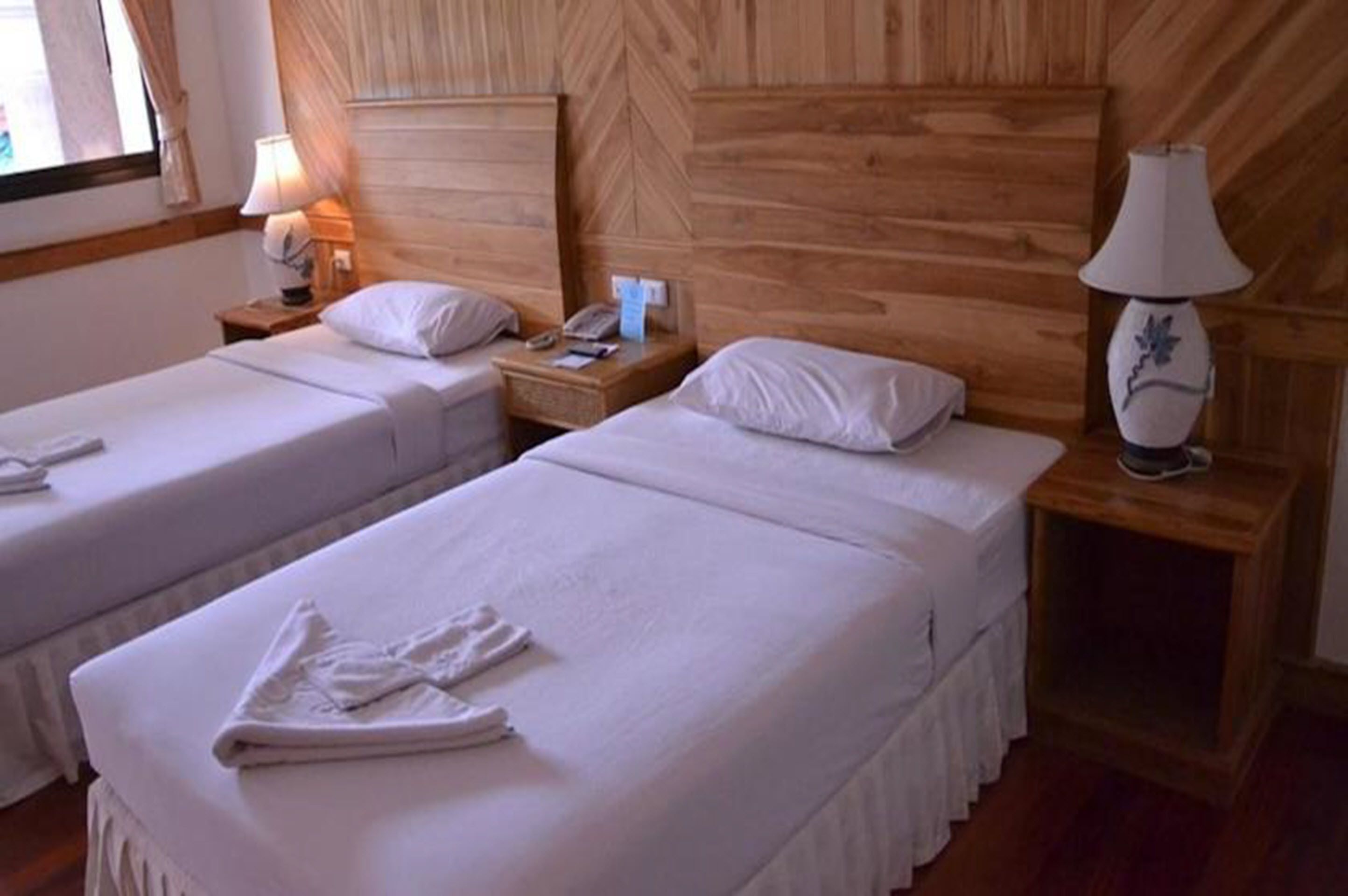 Family Room 4 persons - Tower A (Hillside) | Desk, rollaway beds, free WiFi