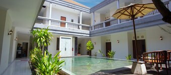 Teges Inn Kuta