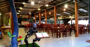 Breakfast, lunch, dinner served; seafood  - Sangtawan Resort (Ko Chang)
