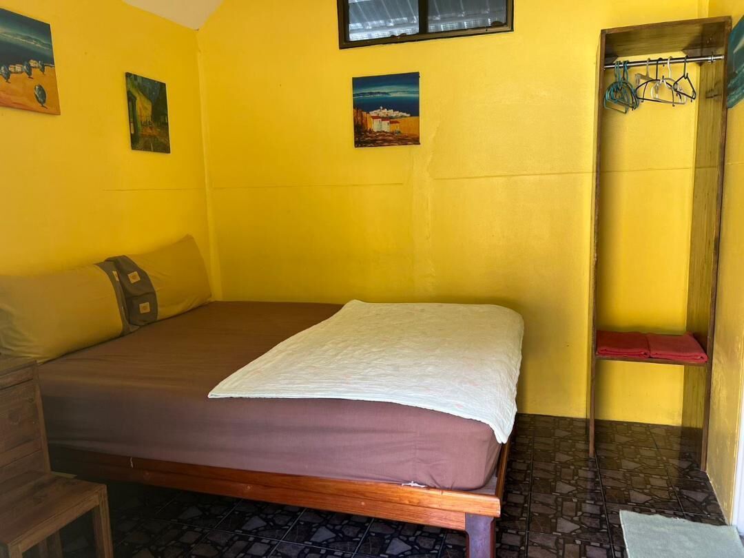 Habitació bàsica, planta baixa | Escriptori, espai de treball apte per a portàtils i wifi gratuïta 