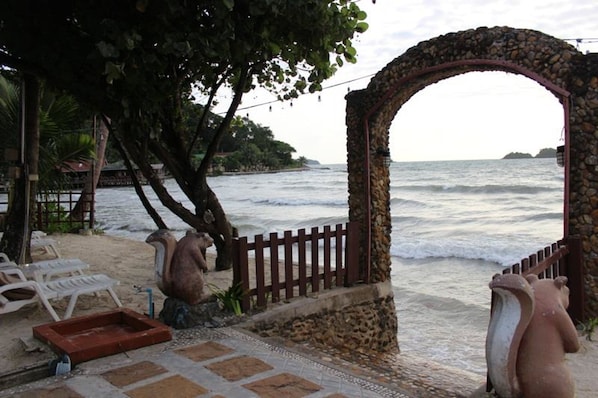 Beach nearby, sun loungers