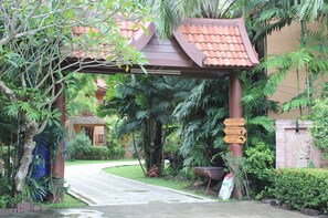 Entrada de la propiedad