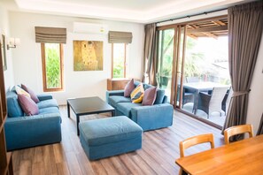 Luxury Villa, Kitchenette, Sea View | Living room - Serenity Resort (Ko Chang)