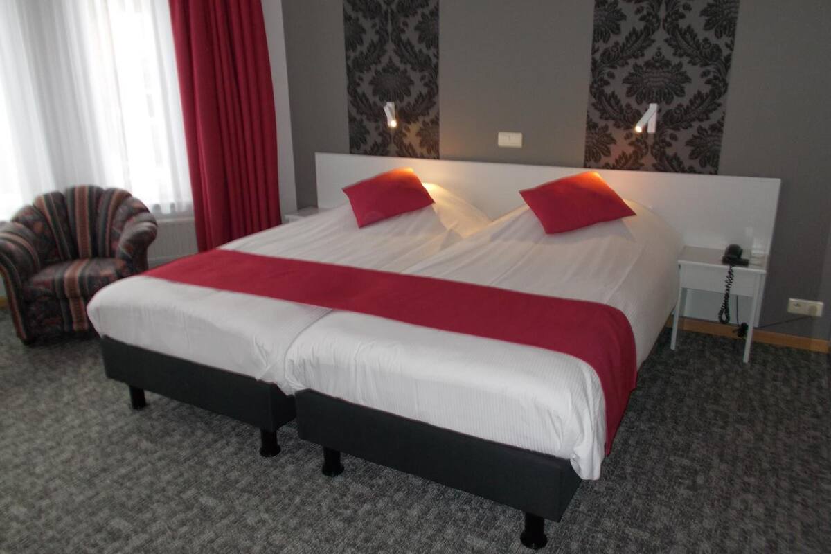 in-room safe, desk, free cots/infant beds, free wifi