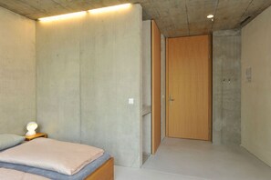 Desk, bed sheets