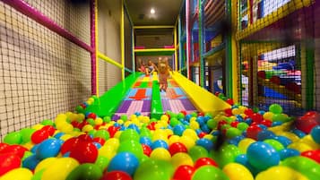 Children’s play area – indoor