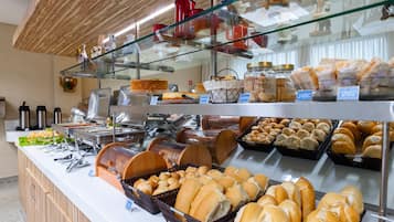 Tägliches inbegriffenes Frühstücksbuffet