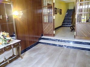 Interior entrance - Hotel Europa (Tomelloso)