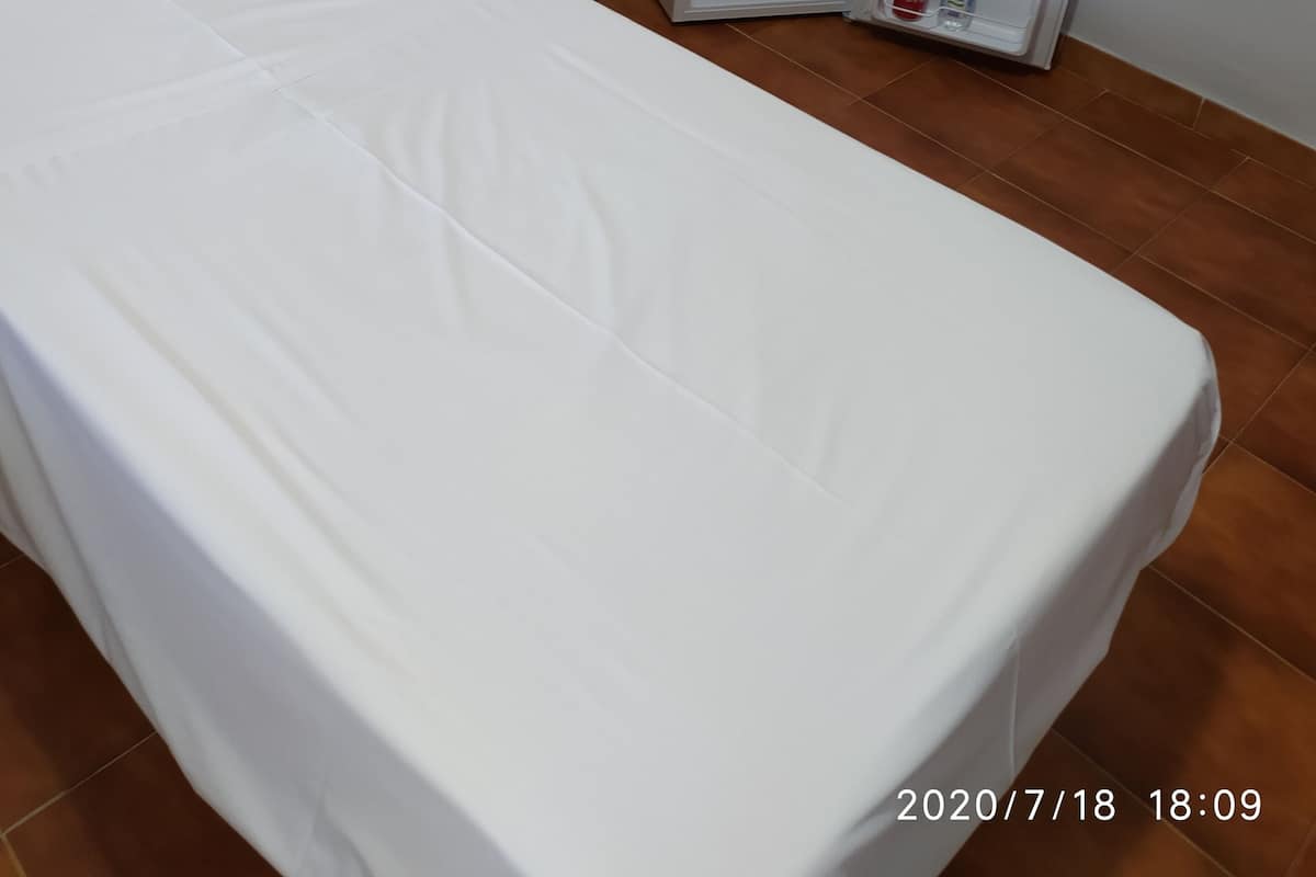 double room (with living room) | extra beds