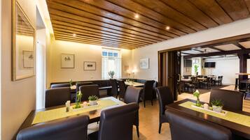 Dinner served, Regional cuisine