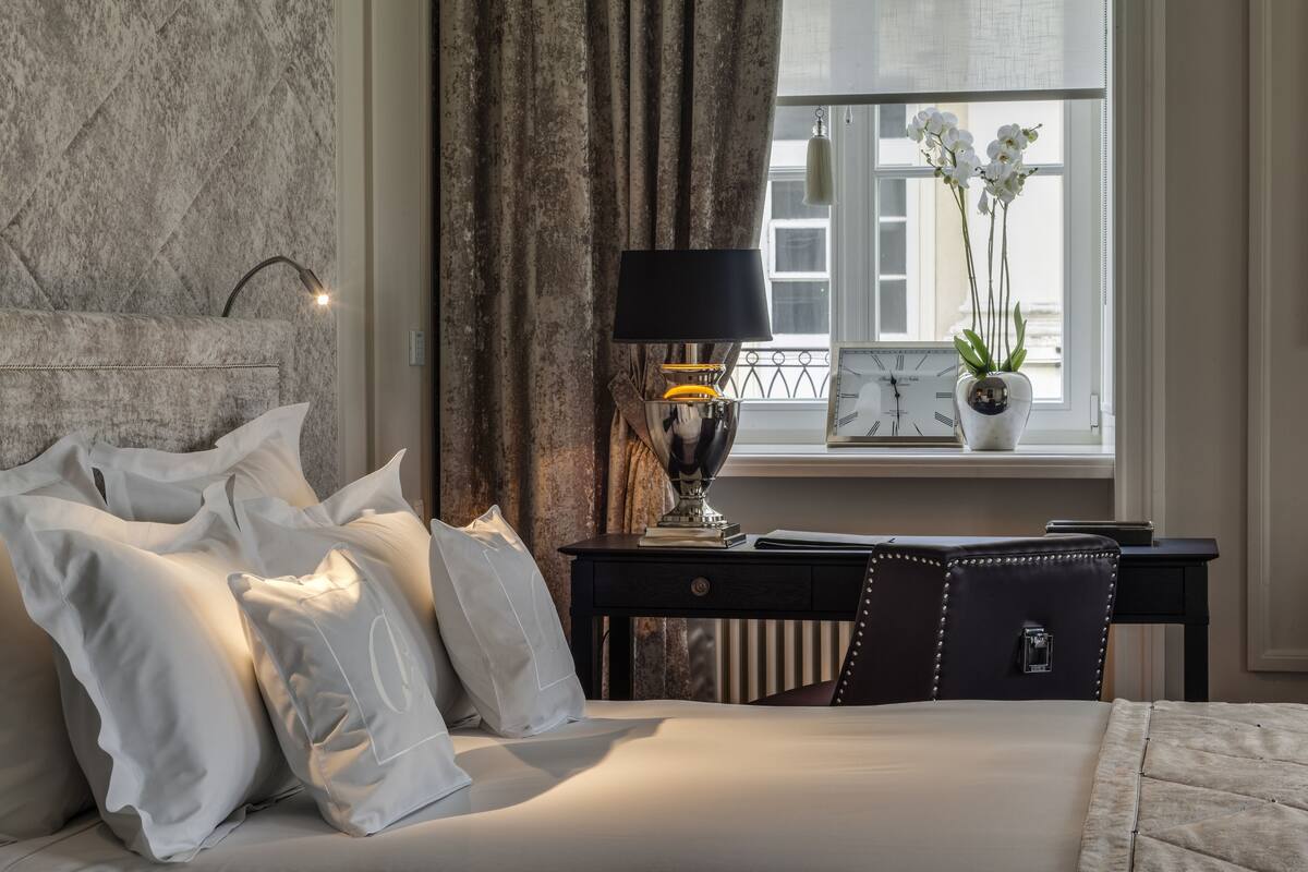 apartment | premium bedding, minibar, in-room safe, desk