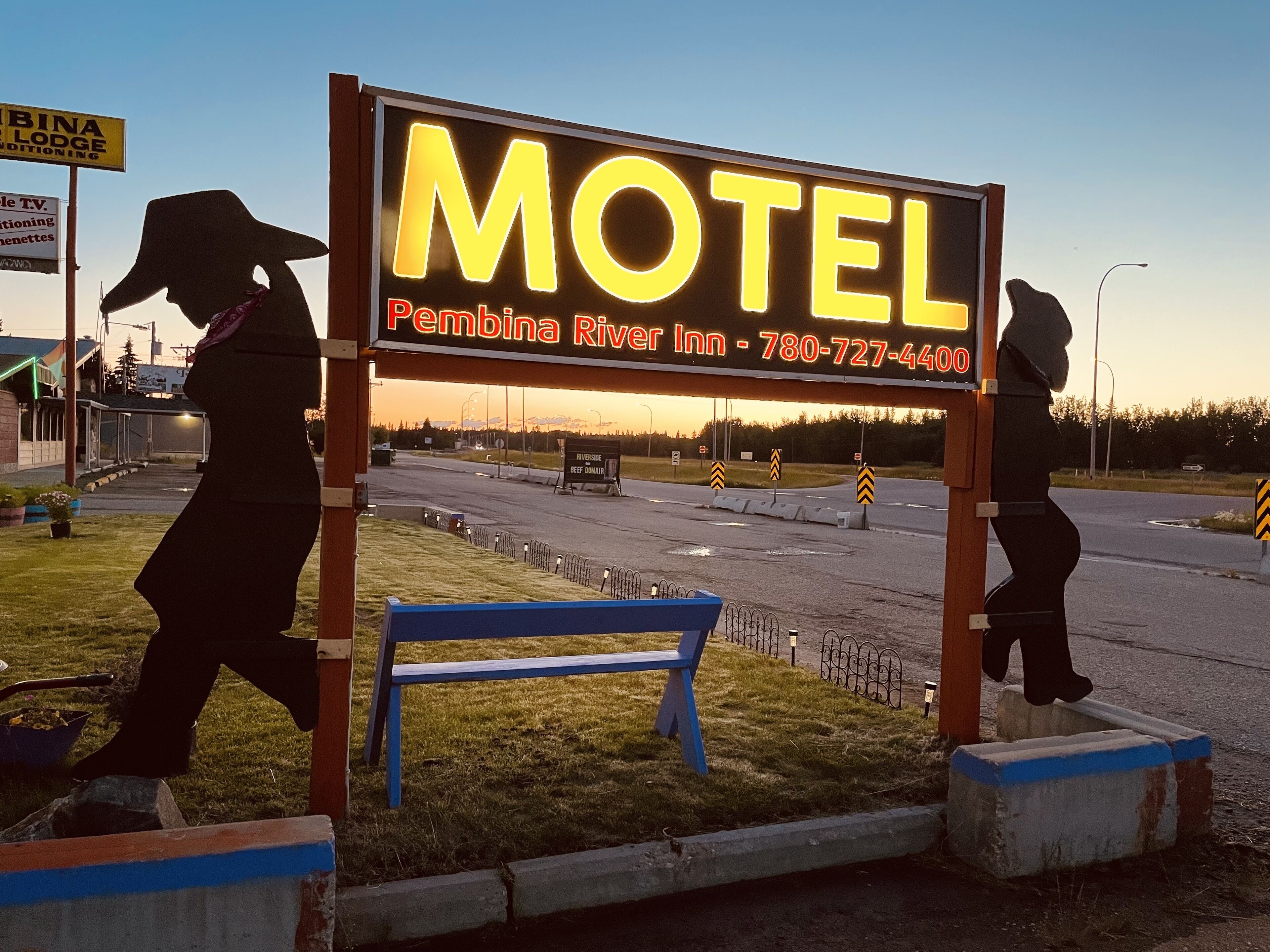 Mặt tiền nơi lưu trú