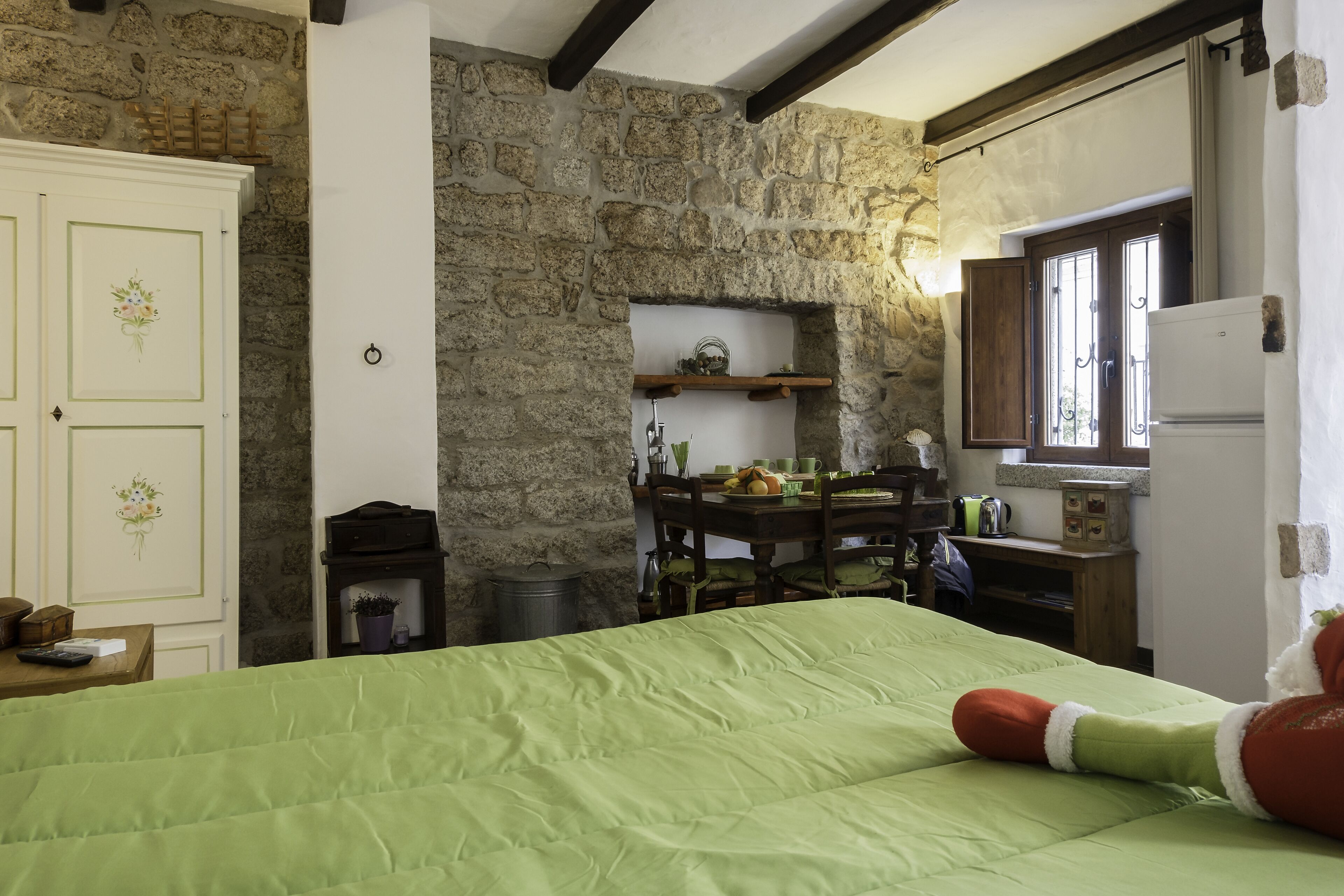 Quarto família | Área de estar | TV LCD 32 polegadas com canais digitais, TV