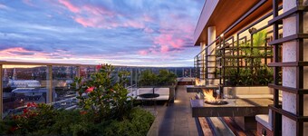 ANDAZ OTTAWA BYWARD MARKET, BY HYATT