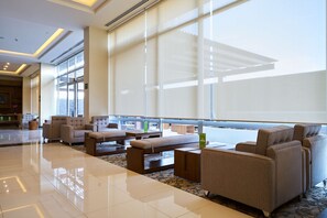 Lobby - Hampton Inn by Hilton Irapuato (Irapuato)