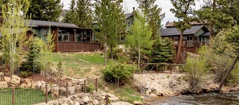 River Ridge Cottages
