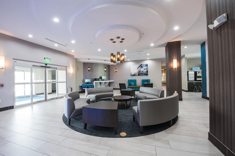 Holiday Inn Express & Suites Houston - Hobby Airport Area by IHG